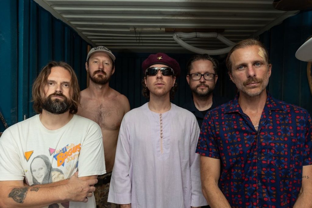 Aaron Bruno z AWOLNATION o Barbarians of California
