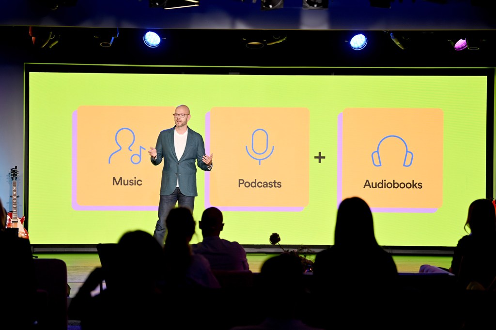 Spotify współpracuje z Netflixem nad podcastami, chwali wzrost słuchaczy audiobooków